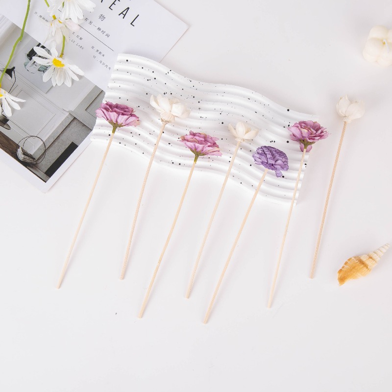 Rattan Sticks and Sola Flowers - đánh giá và giá Home One Bathroom Accessories